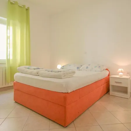 Adila A42 Apartment *